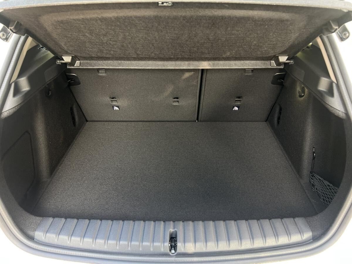 BMW 120 DAB LED RFK Komfortzg. Parkassistent Shz