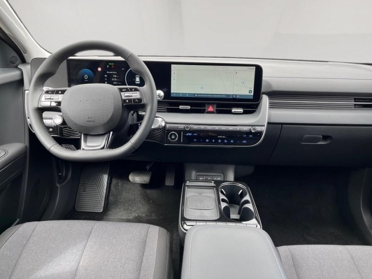 Hyundai IONIQ 5 (MY25) 84kWh (229 PS) 2WD DYNAMIQ, el. Heckklappe