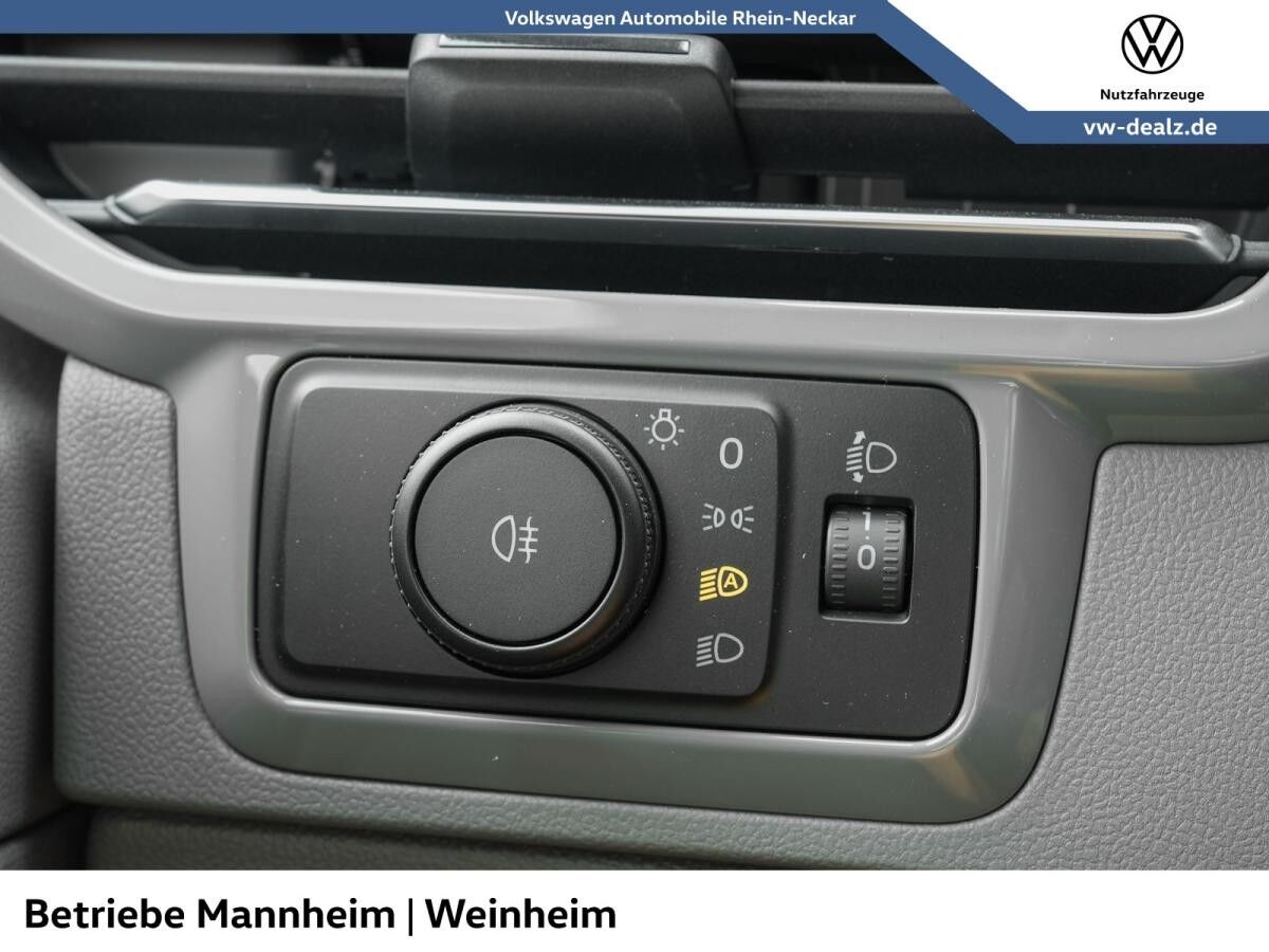 Volkswagen Transporter T7 Kasten LR 2.0 TDI 4MO Aut. 3,3t zGG