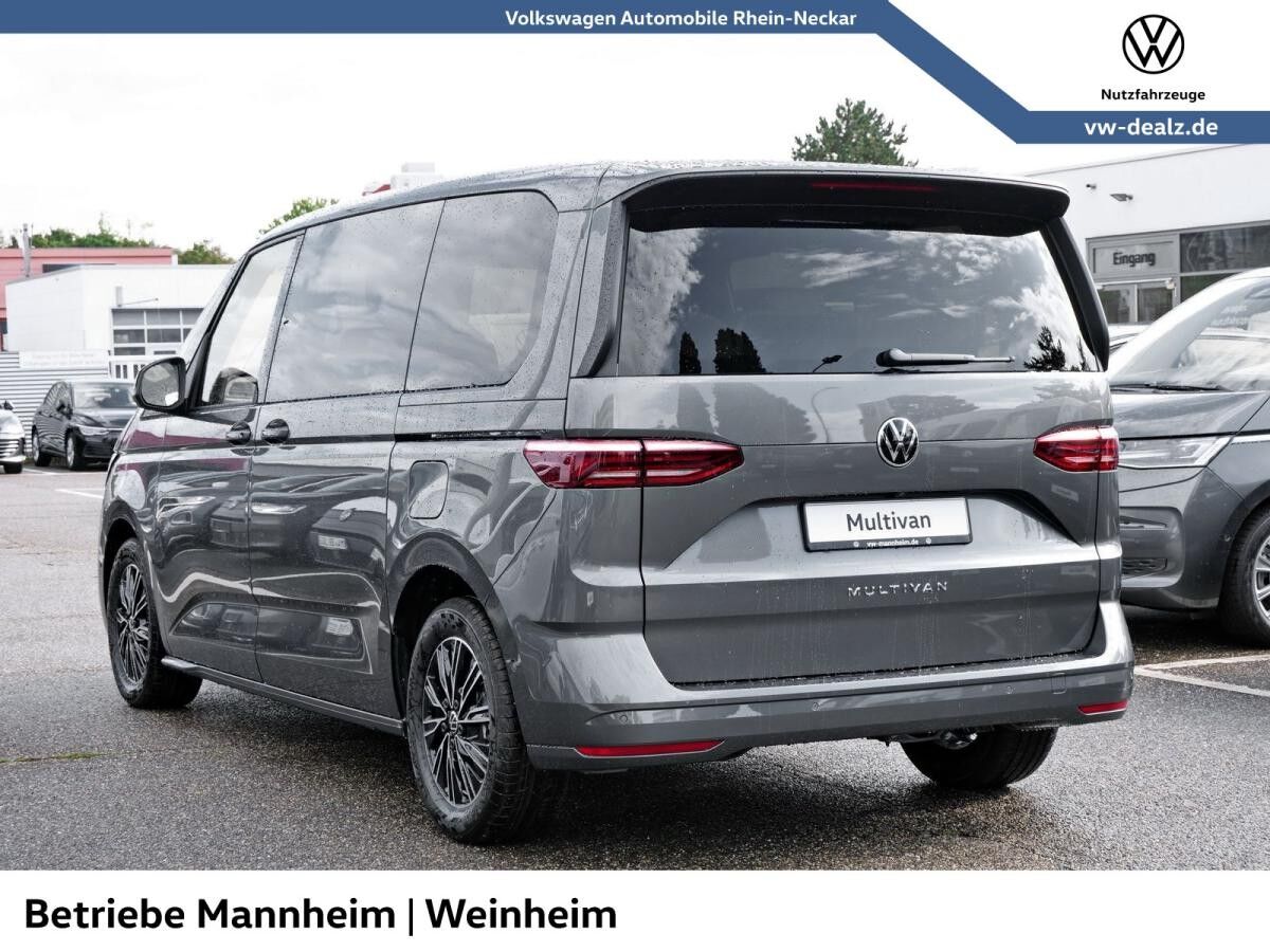 Volkswagen Multivan Life 2.0 TDI DSG AHK LED Klima APP