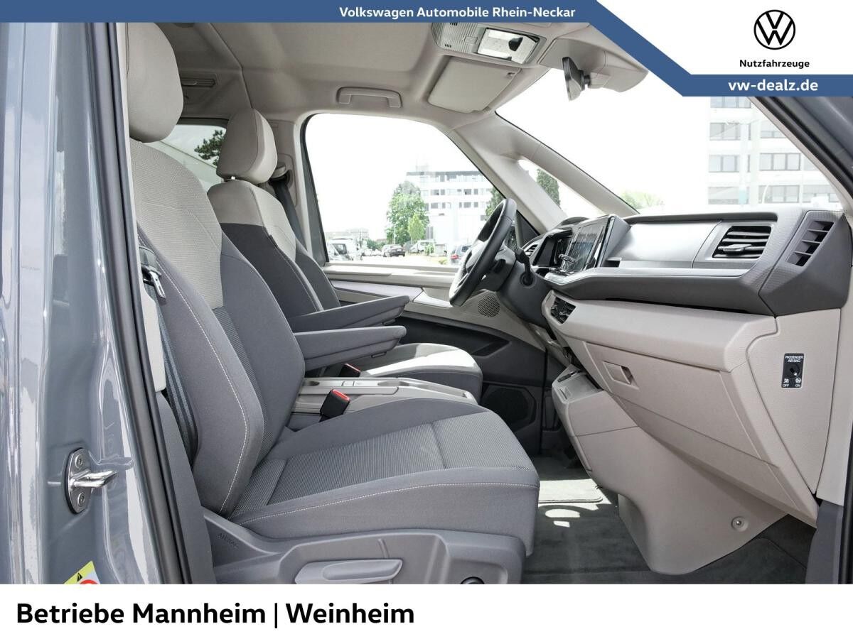 Volkswagen Multivan Life 2.0 TDI DSG AHK LED Klima APP