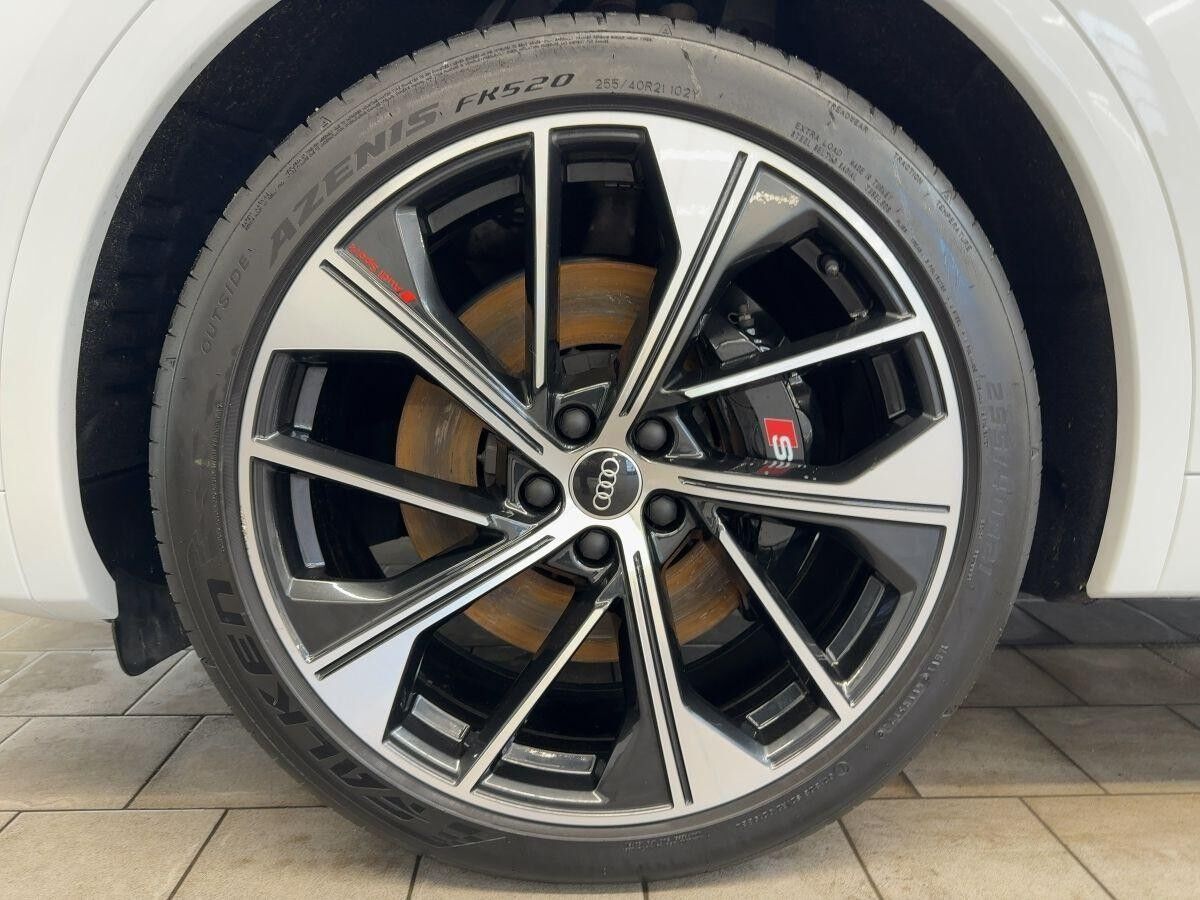 Audi SQ5 TDI quattro AHK Matrix LED Bang & Olufsen air suspension