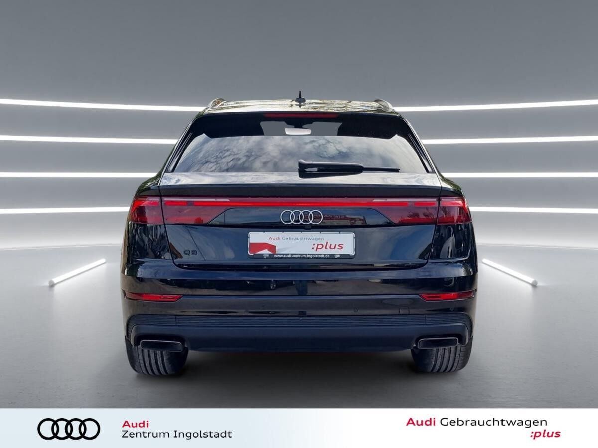 Audi Q8 45 TDI qu MATRIX Luft AHK HuD Optik-schw. 21