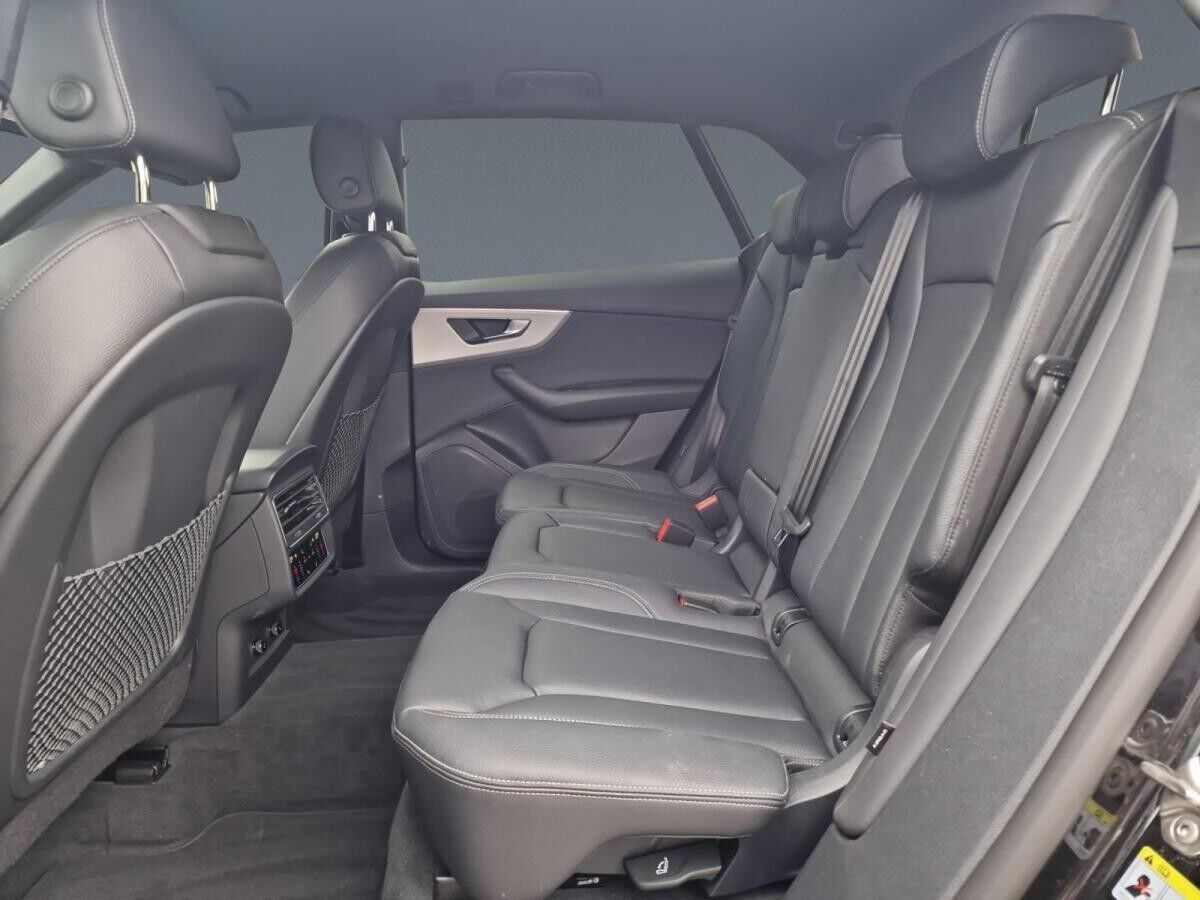 Audi Q8 45 TDI qu MATRIX Luft AHK HuD Optik-schw. 21