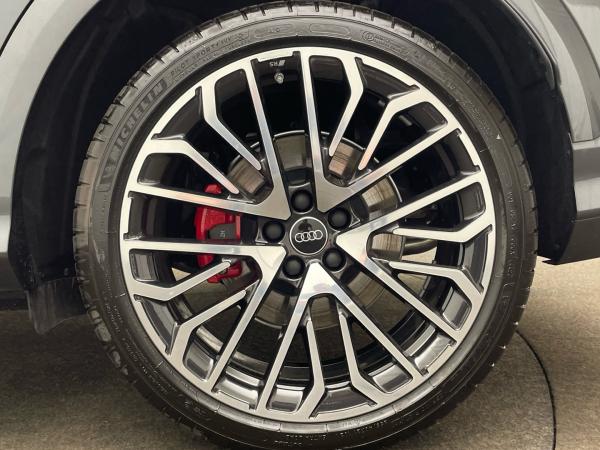 Audi Q5 TDI quattro edition one Matrix-LED Panorama