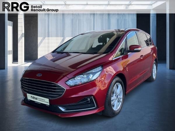 Ford S-Max Titanium