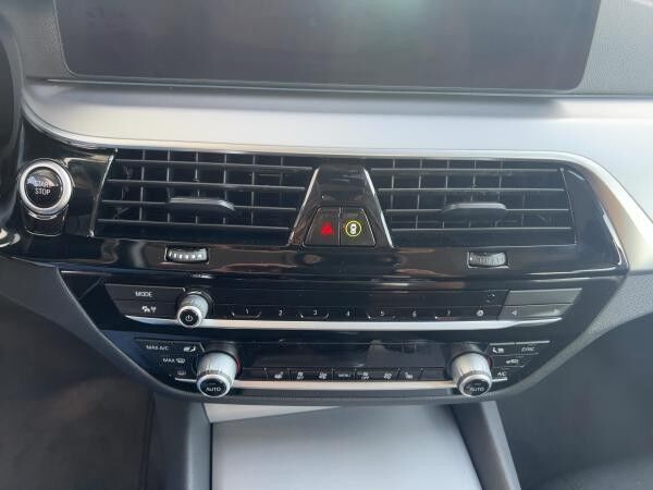 BMW 520 e (OPF)(Facelift)