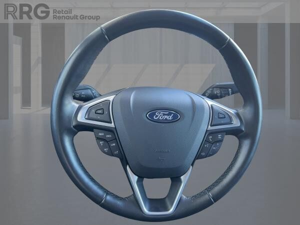 Ford S-Max Titanium