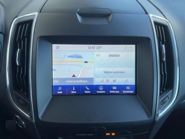 Ford S-Max Titanium