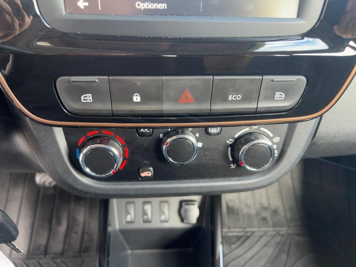 Dacia Spring Extreme ELECTRIC 65