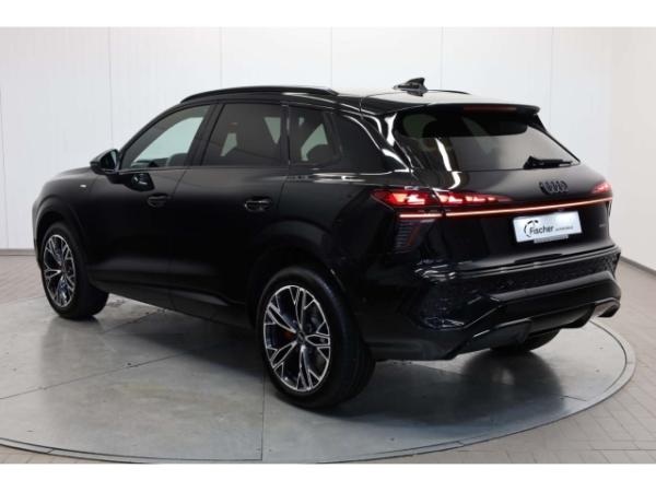 Audi Q3 TFSI quattro S line **Neues Modell**