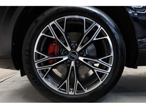 Audi Q3 TFSI quattro S line **Neues Modell**