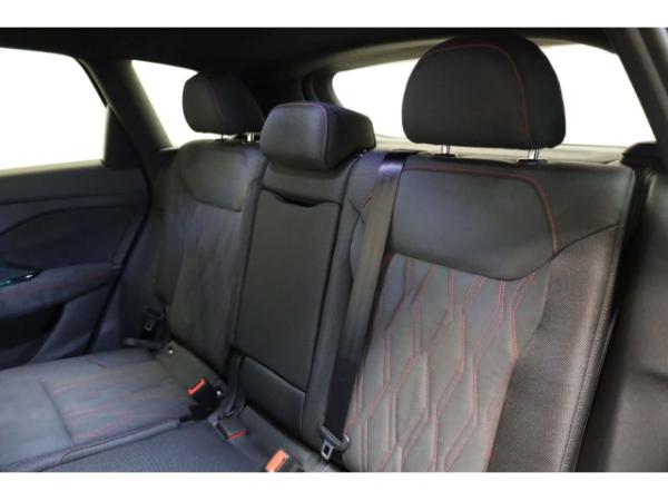 Audi Q3 TFSI quattro S line **Neues Modell**