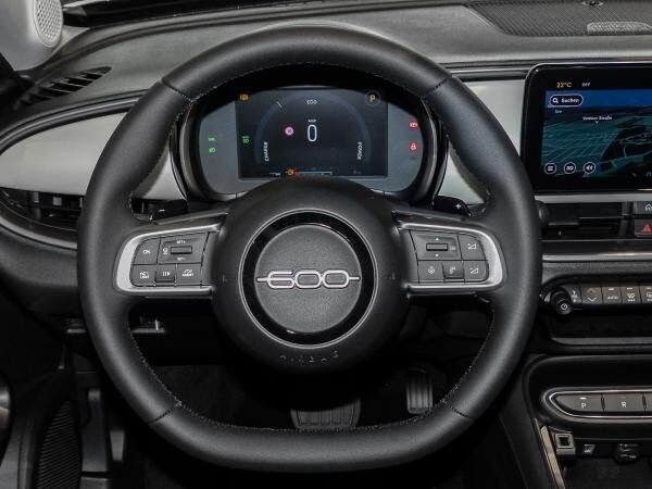 Fiat 600 ⚡La Prima⚡ Hybrid DCT Navi Massage Sitz LED