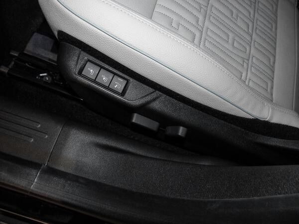Fiat 600 ⚡La Prima⚡ Hybrid DCT Navi Massage Sitz LED