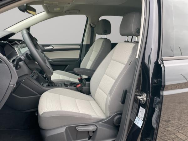 Volkswagen Touran Comfortline 1.5 TSI DSG,ACC,RFK,NAVI,SHZ