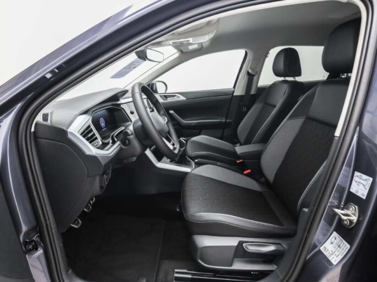 Volkswagen Taigo ENERGY 1.0 TSI Ganzjahresreifen