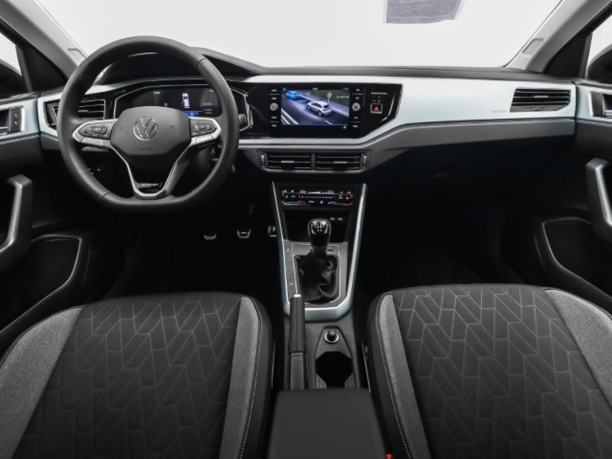 Volkswagen Taigo ENERGY 1.0 TSI Ganzjahresreifen