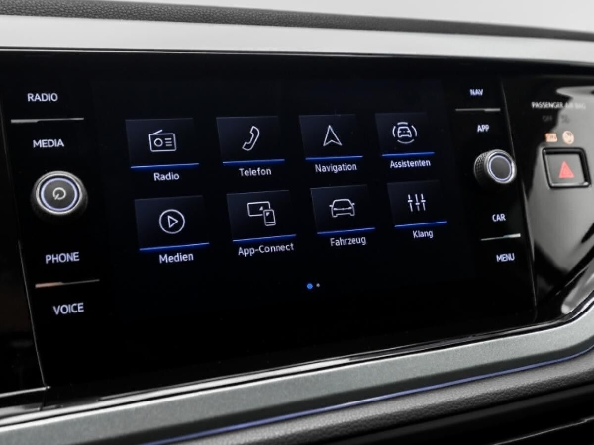 Volkswagen Taigo ENERGY 1.0 TSI Ganzjahresreifen