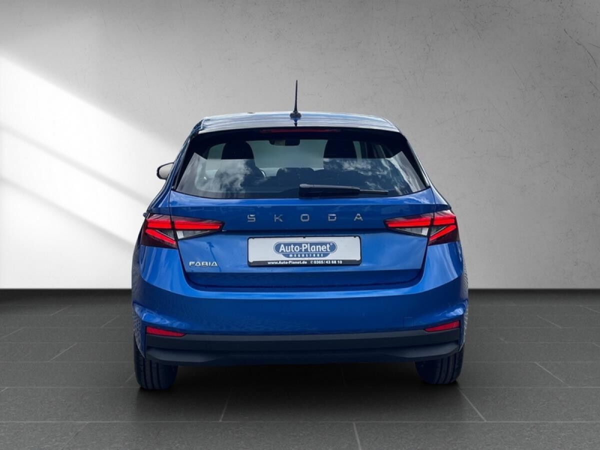 Skoda Fabia 1.0 TSI **PRIVAT**SOFORT** l DAB l LED l SHZ l PDChi l KLIMA l