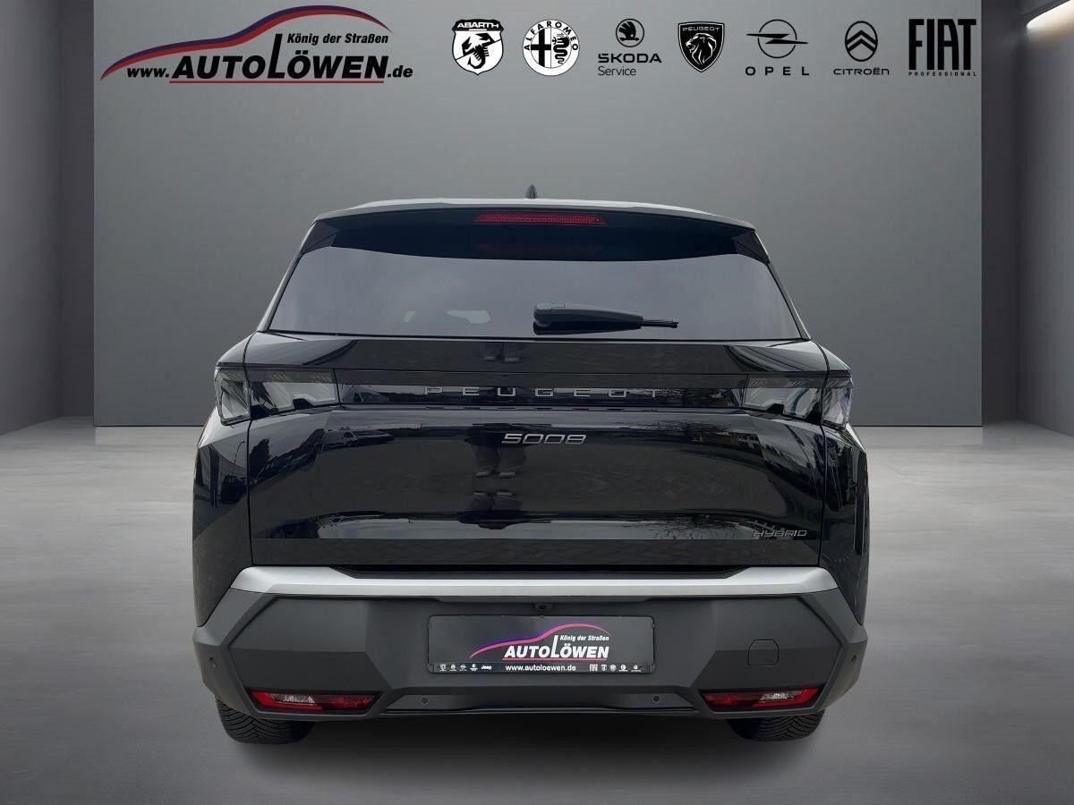 Peugeot 5008 GT Hybrid 145 - Lenkradheizung, Navi