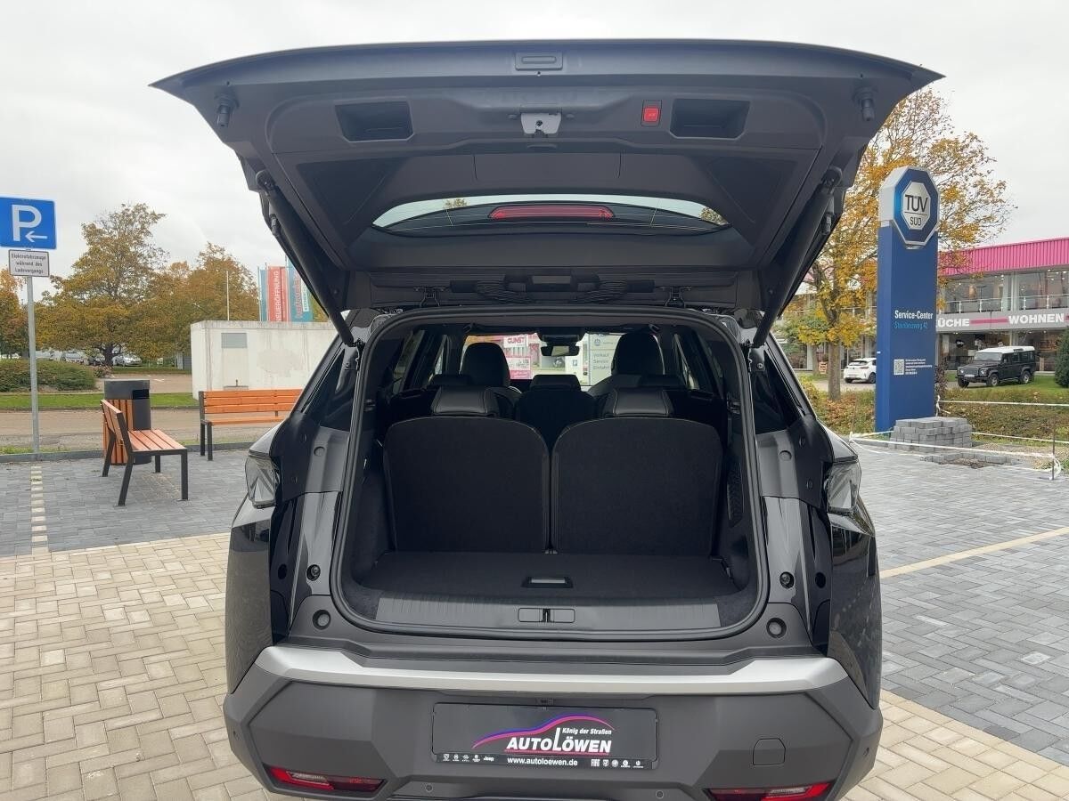 Peugeot 5008 GT Hybrid 145 - Lenkradheizung, Navi