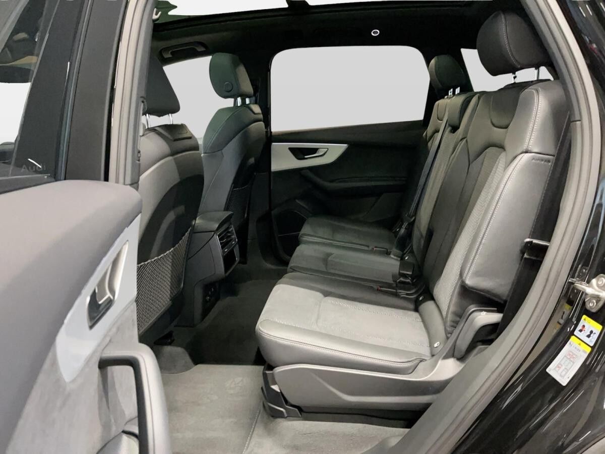 Audi Q7 SUV S line business TDI quattro tiptronic