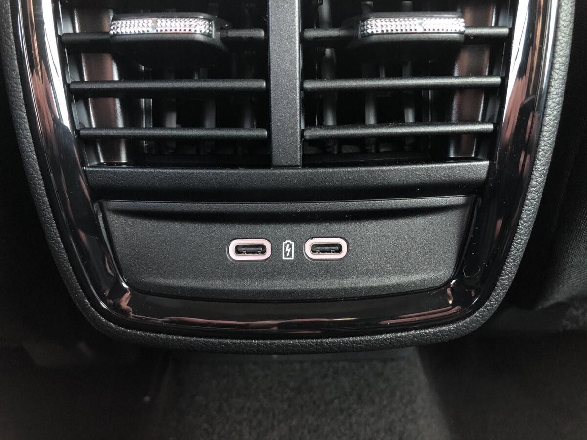Skoda Scala Drive 7-Gang DSG +AHK+Ladeb.+ACC+Matrix+SHZ+