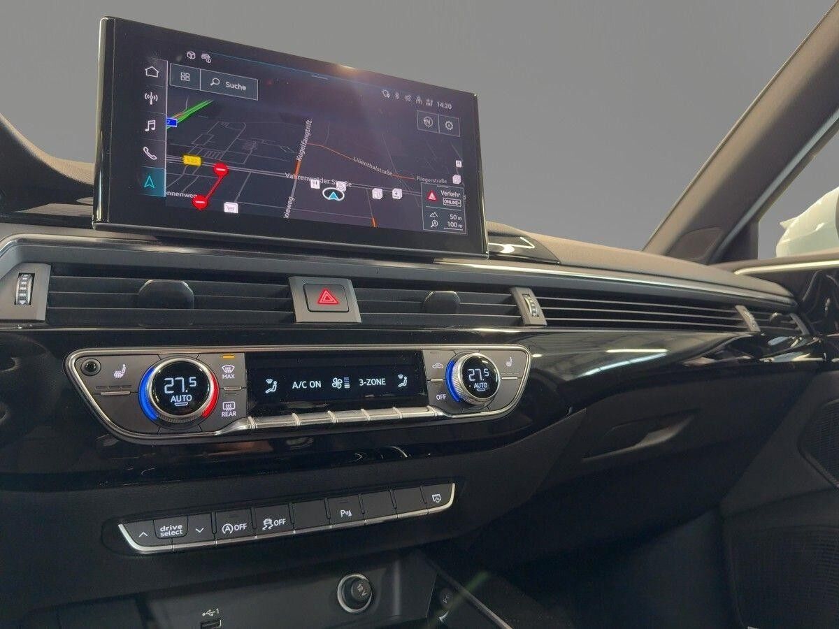 Audi A4 Avant S line 40 TFSI Pano B&O Kamera LED