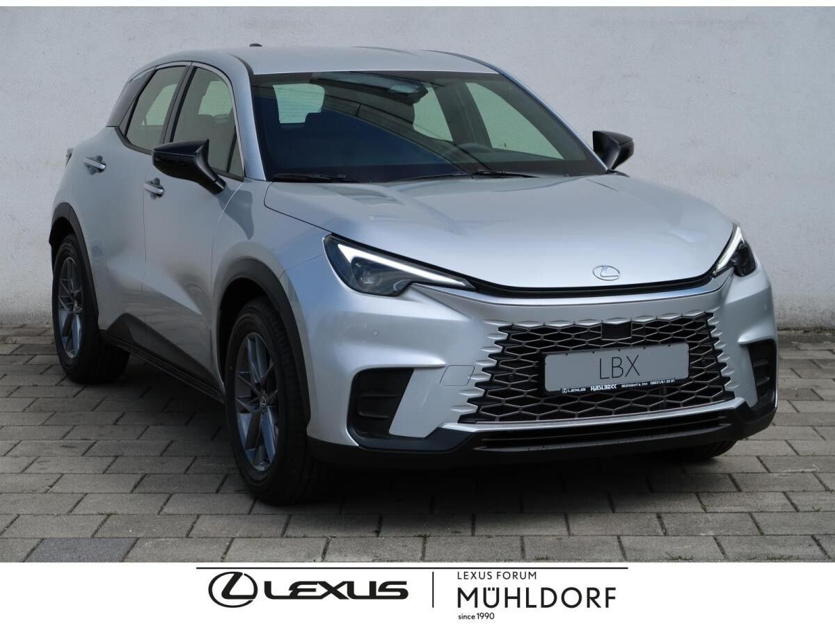 Lexus LBX Inklusive Komfort Paket