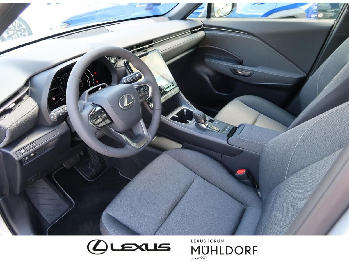 Lexus LBX Inklusive Komfort Paket