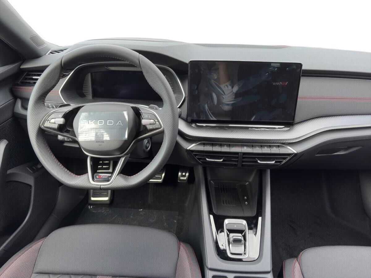 Skoda Octavia Combi 2.0 TSI DSG - RS DCC *AHK*STHZG*HUD*MATRIX*NAV*SHZ