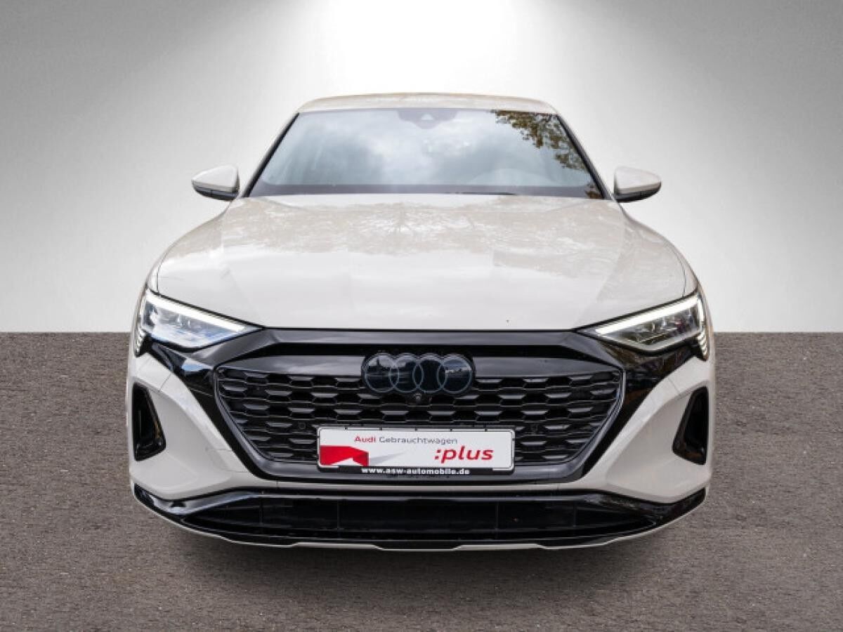 Audi Q8 50 e-tron S line quattr NAVI MATRIX UVP 99540 0,25% Versteuerung