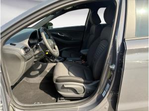 Hyundai i30 Advantage // AUTOMATIK // SOFORT VERFÜGBAR