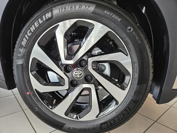 Toyota Aygo 1.0-l-VVT-i Teamplayer S-CVT