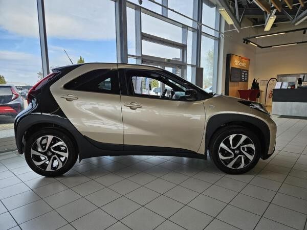 Toyota Aygo 1.0-l-VVT-i Teamplayer S-CVT