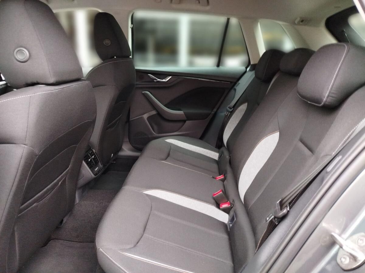 Skoda Kamiq Tour 1,0 TSI 5-Gang-Schaltgetriebe