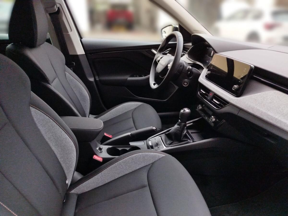 Skoda Kamiq Tour 1,0 TSI 5-Gang-Schaltgetriebe