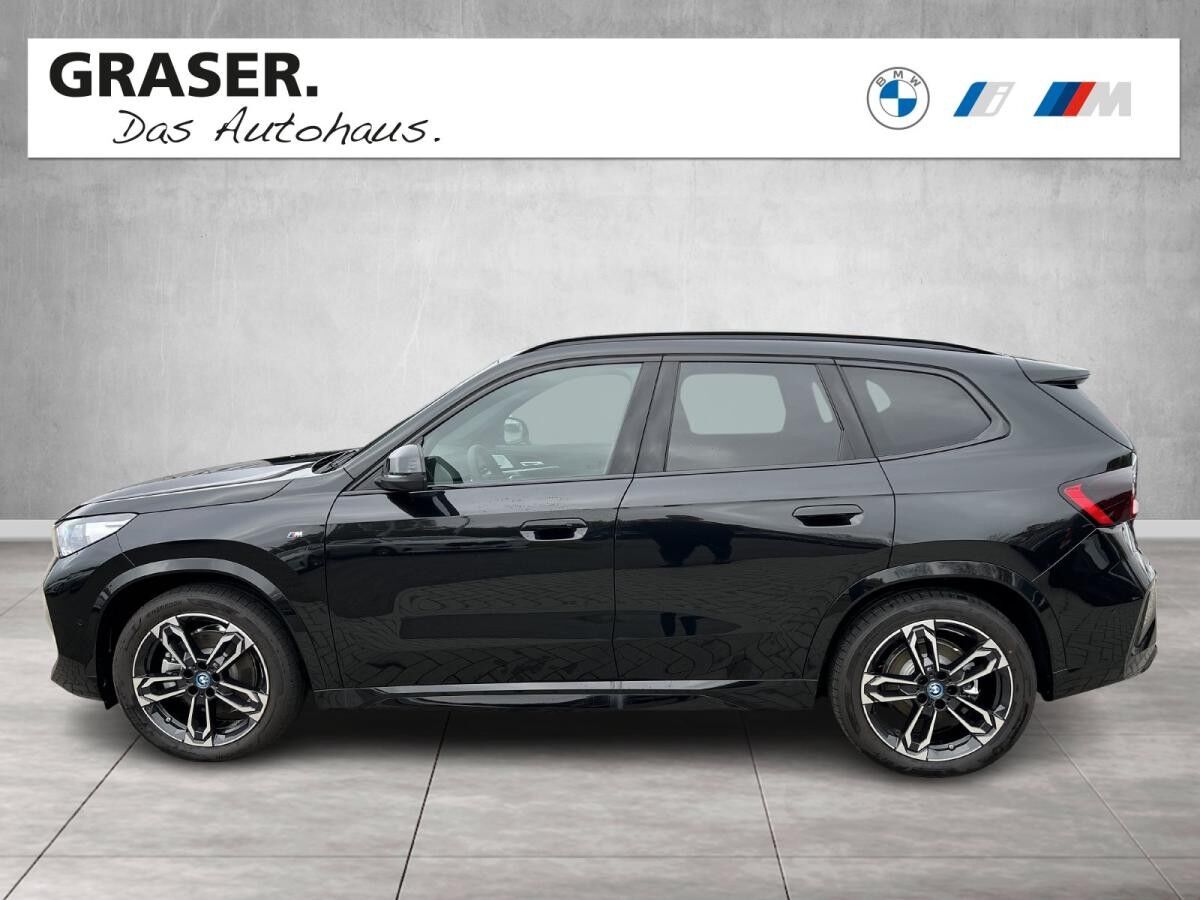BMW iX1 xDrive30 M Sport