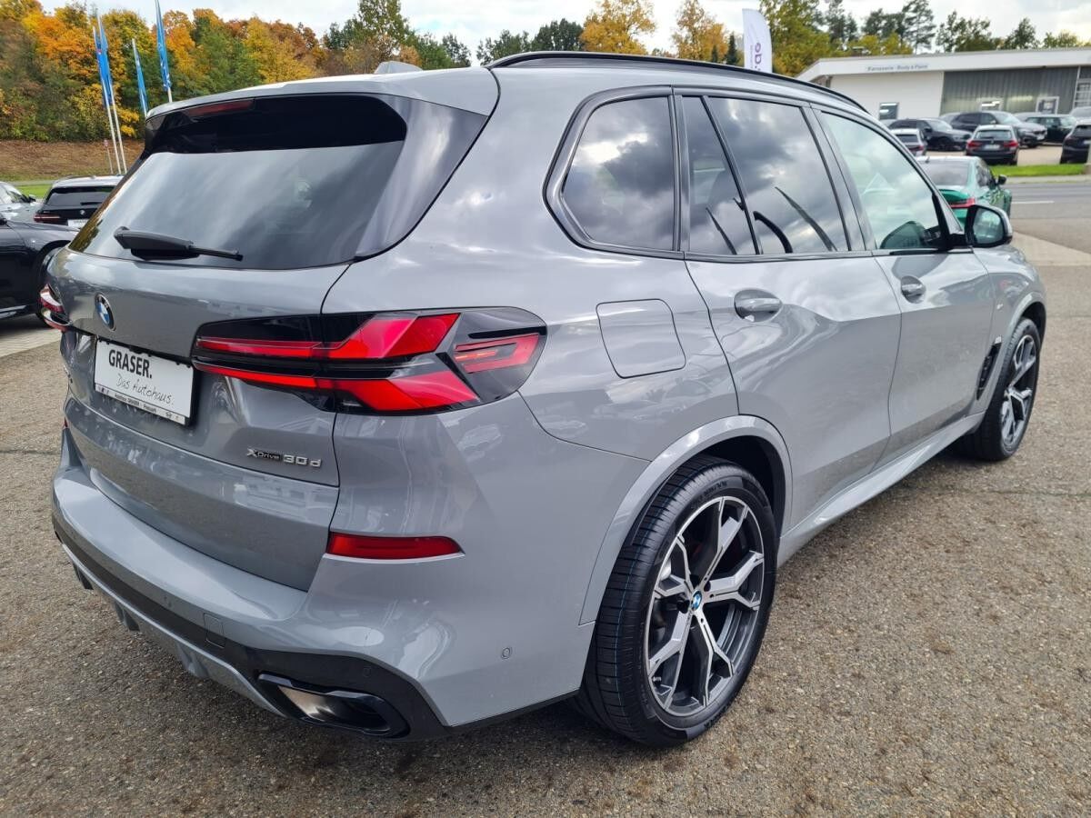 BMW X5 xDrive30d M SPORTPAKET INDUVIDUAL NARDOGRAU