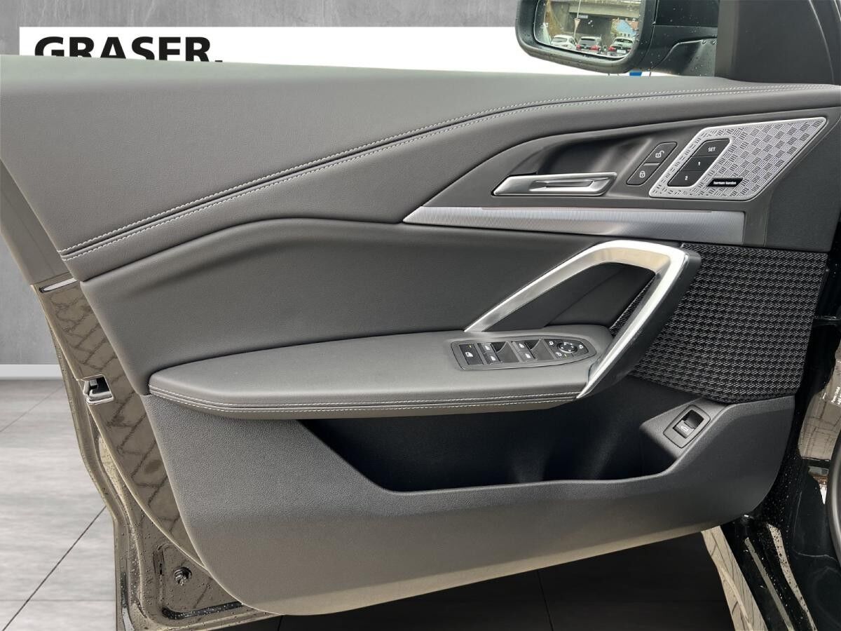 BMW iX1 xDrive30 M Sport