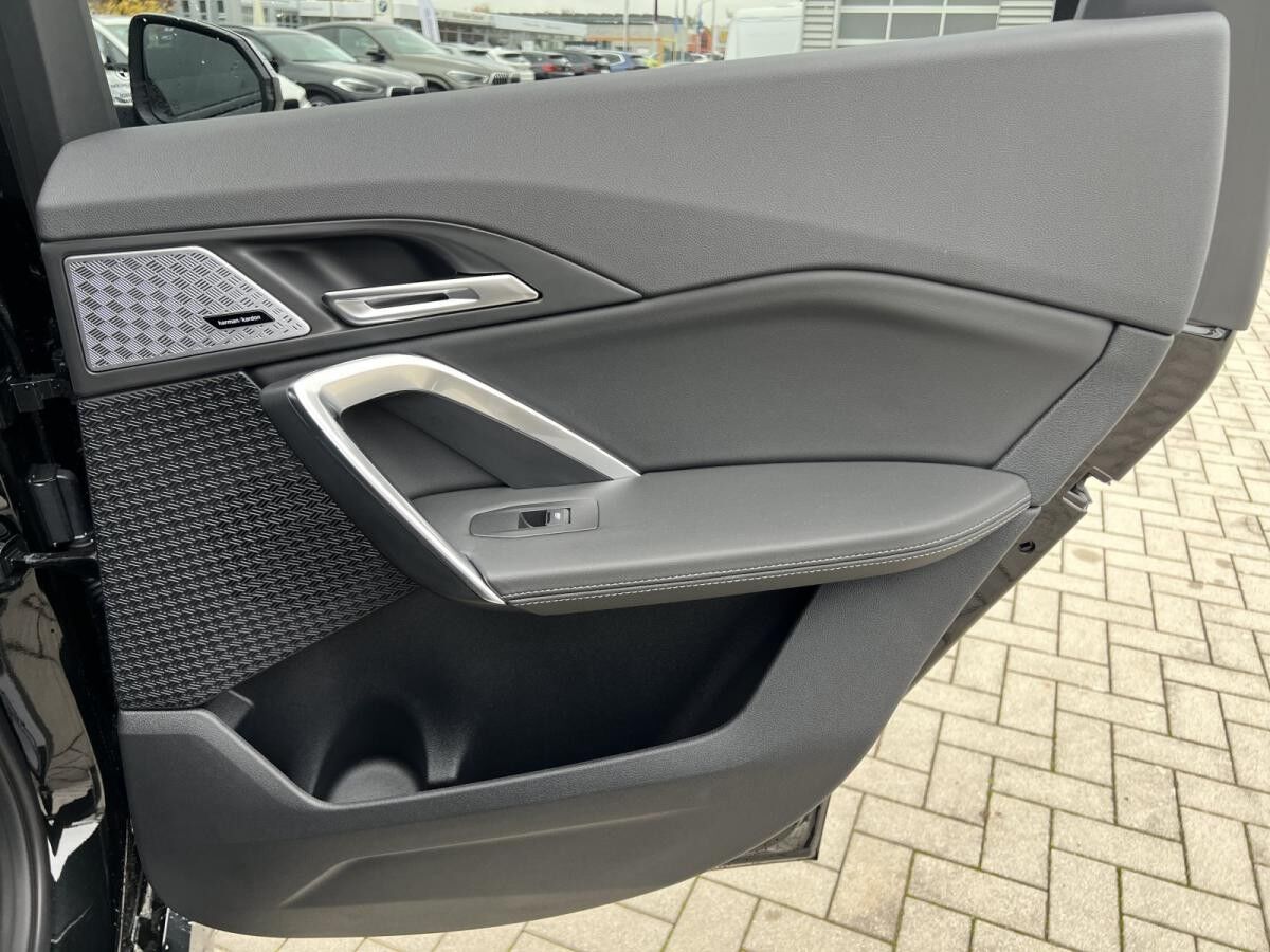 BMW iX1 xDrive30 M Sport