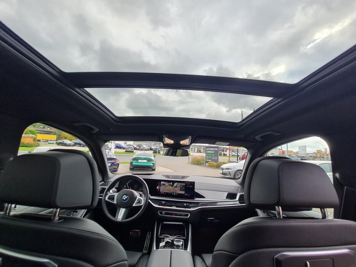 BMW X5 xDrive30d M SPORTPAKET INDUVIDUAL NARDOGRAU