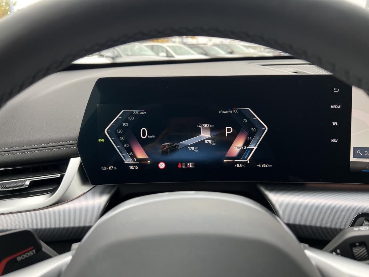 BMW iX1 xDrive30 M Sport