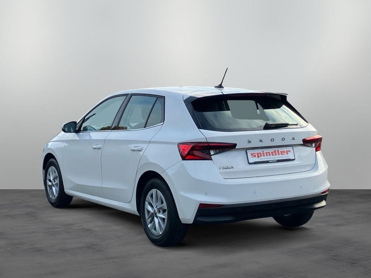 Skoda Fabia Style 1.0TSI DSG / Navi, CarPlay, AHK, LED