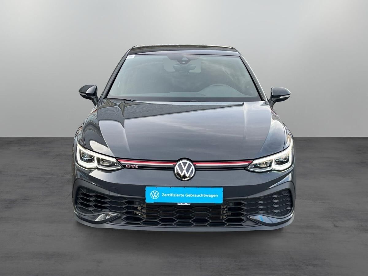 Volkswagen Golf GTI Clubsport VIII 2.0 TSI DSG / Navi, LED+