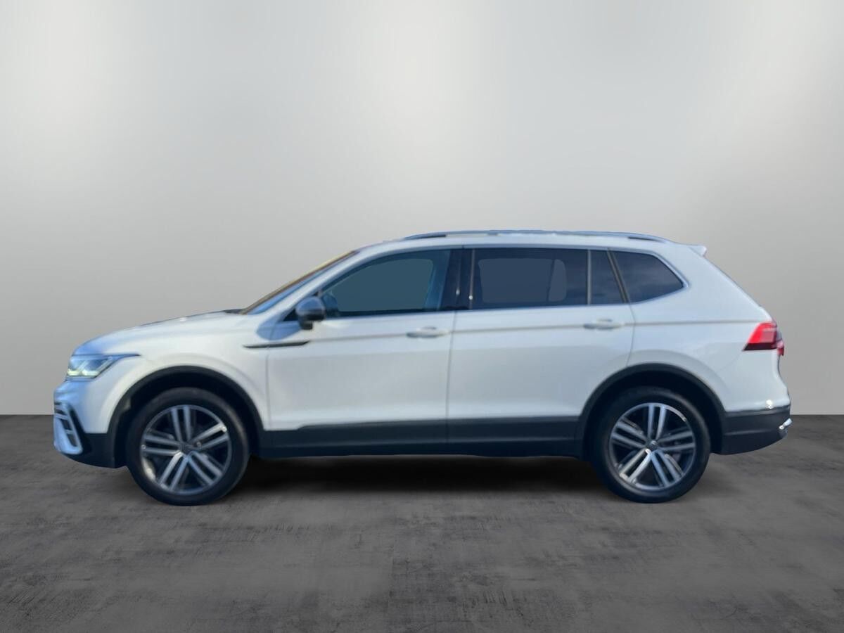 Volkswagen Tiguan Allspace Elegance 2.0TDI 4M DSG/ Pano,AHK