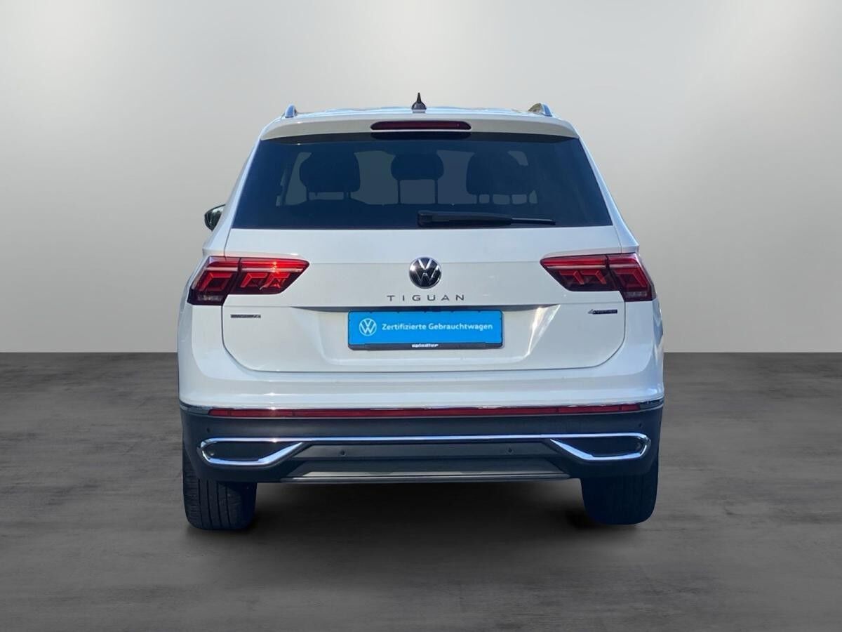 Volkswagen Tiguan Allspace Elegance 2.0TDI 4M DSG/ Pano,AHK