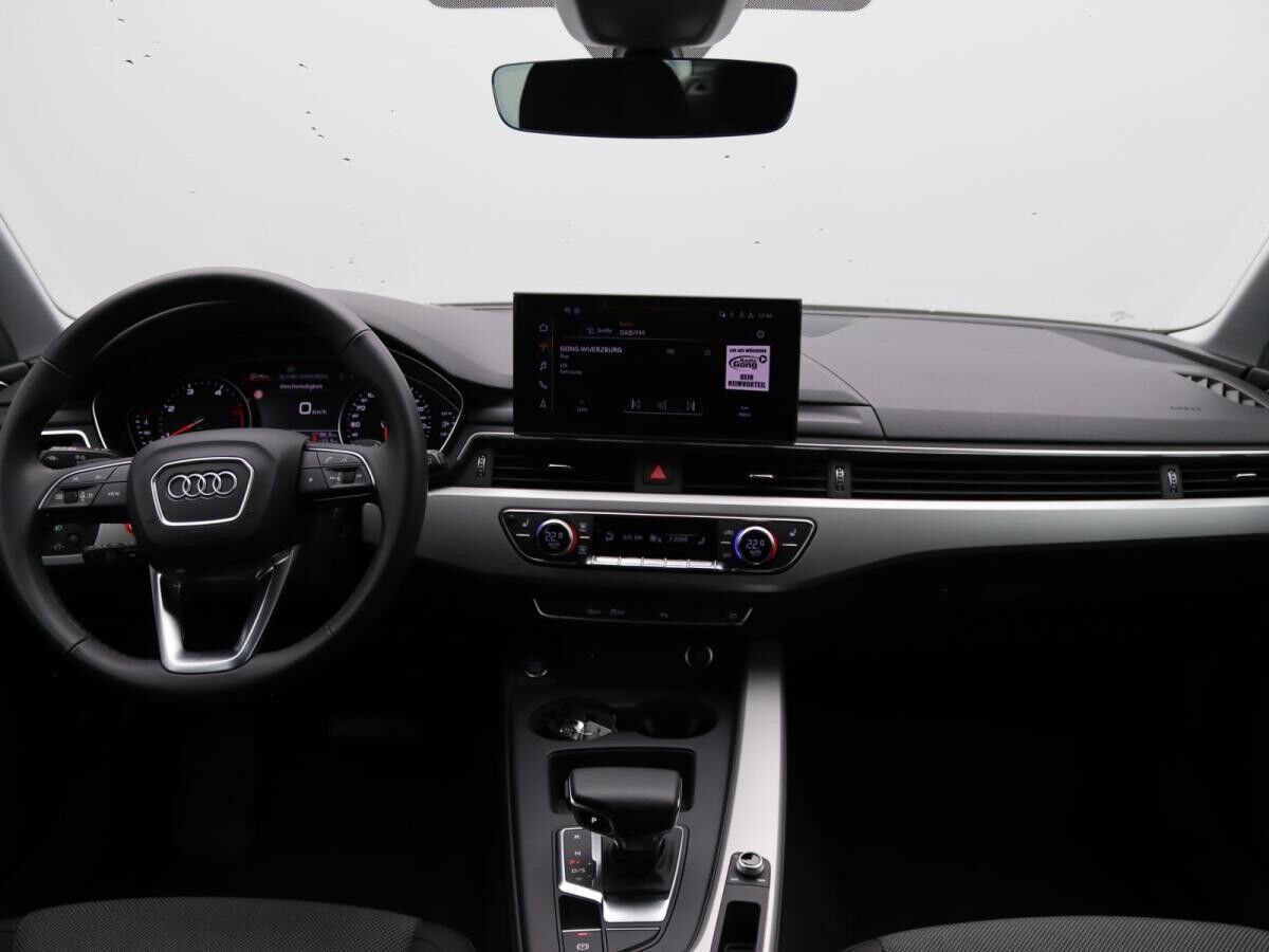 Audi A4 Avant advanced 35TDI S-tronic/ Navi, AHK, LED