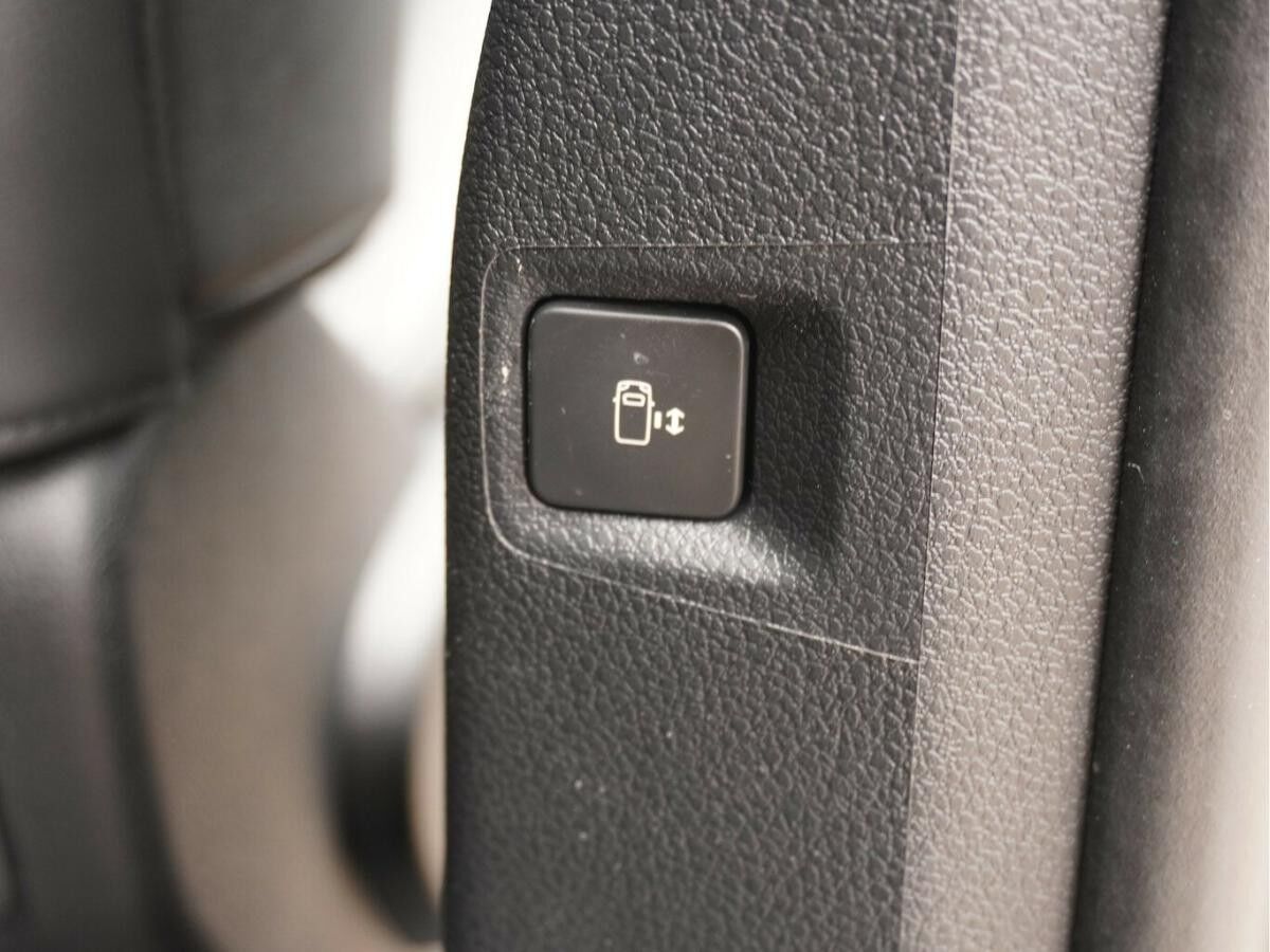 Fiat Scudo Top 7-Sitzer L3 180 AT / Vollausstattung